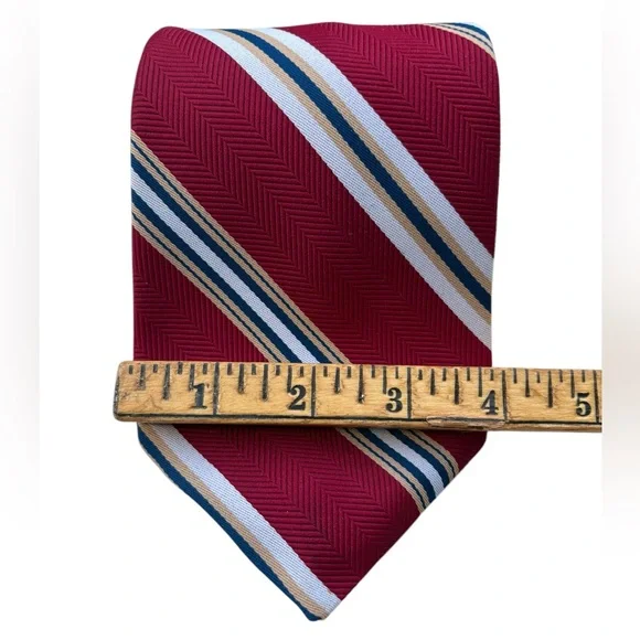 Classic Striped Red Tie